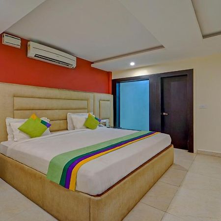 Treebo Elan Hotell Chennai Eksteriør bilde